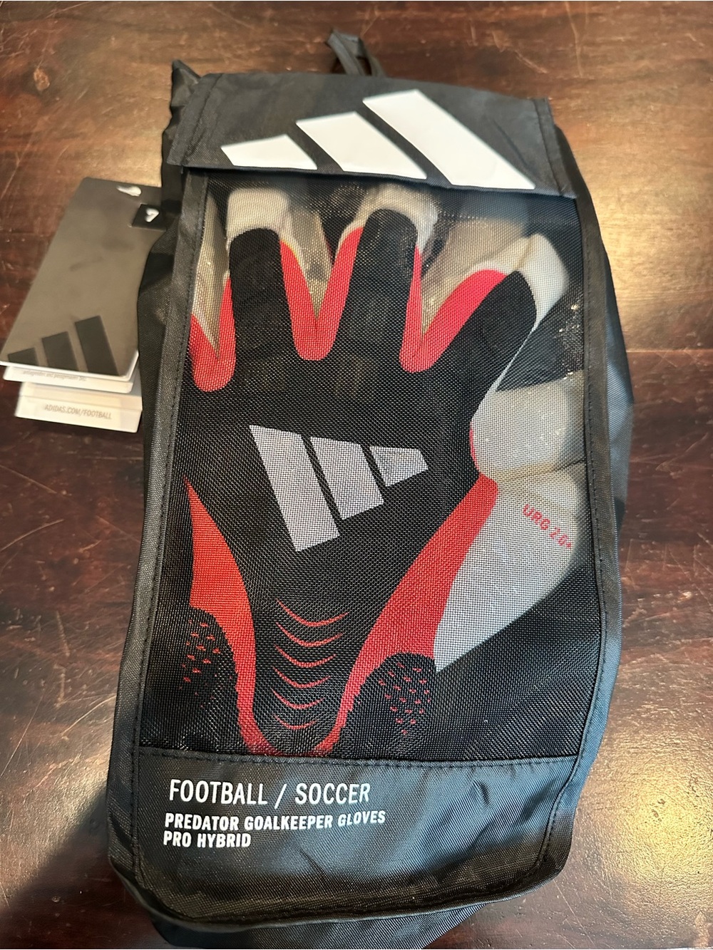 Adidas Predator Pro Hybrid Goalkeeper Gloves  Size 7